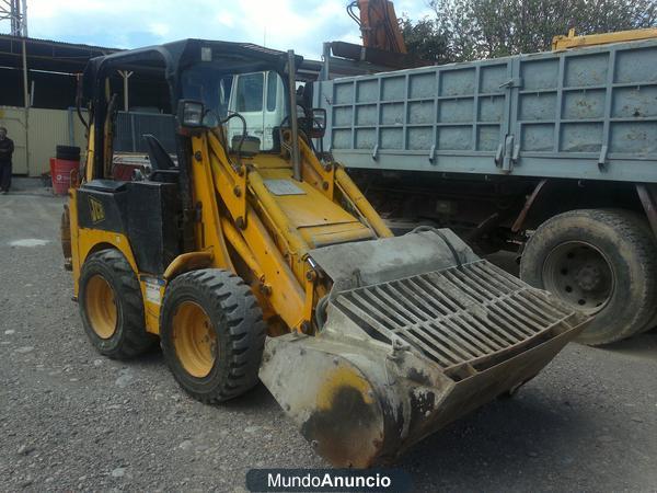 SE VENDE MINI JCB 1 CX