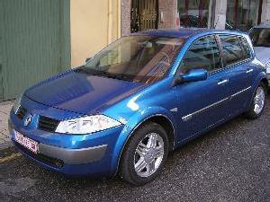 Venta de Renault MEGANE 1.9DCI 120 LUXE PRIVILEGE Full Equipe 6 Veloc. '03 en Zamora