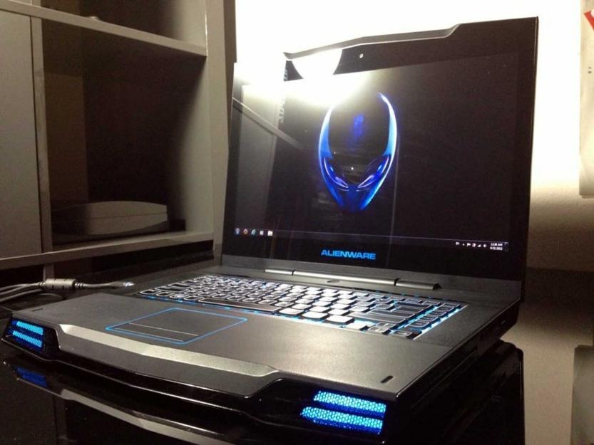 Alienware M15X Gaming Intel I7 Nvidia 750GB HD 8GB Win 7HP