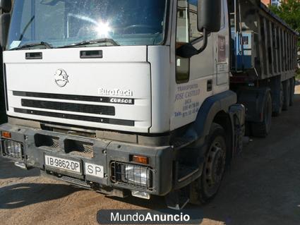 Se vende trailer marca IVECO!!