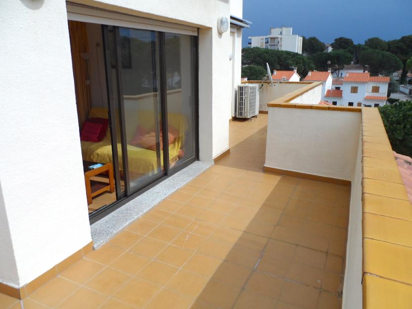 apartamento a 450 metros de la playa de Riells L'Escala