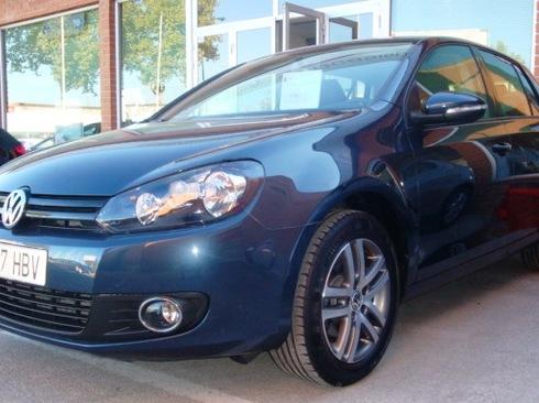 Volkswagen Golf Advance 1.6 tdi 105 cv