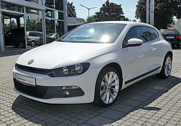 Volkswagen  Scirocco 2.0 TSI  DSG, GPS, DCC, CUERO Y LLANTA 18!!