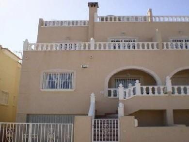 Chalet pareado con 3 dormitorios se vende en San Miguel de Salinas, Vega Baja Torrevieja