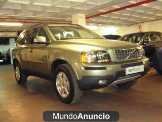 Volvo XC90 D5 AWD MOMENTUM