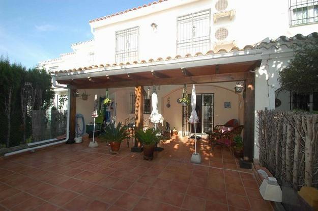 Adosado a la venta en San Pedro de Alcántara Costa del Sol