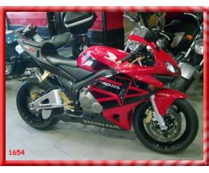 HONDA CBR 600 RR