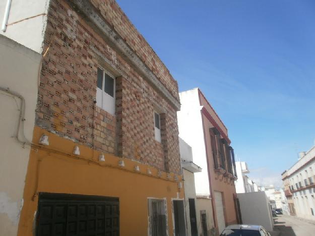 Casa adosada en Cabezas de San Juan (Las)