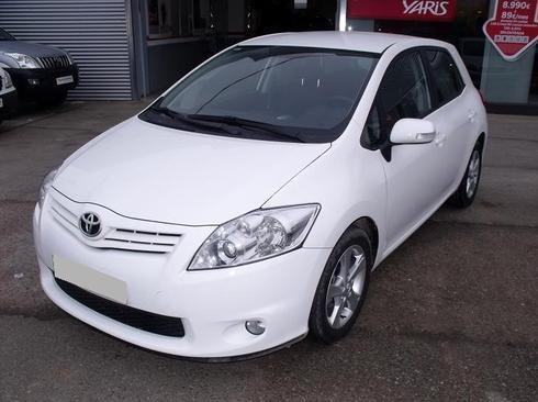 Toyota Auris 1.4 D4D 5P ACTIVE + P.CONNECT