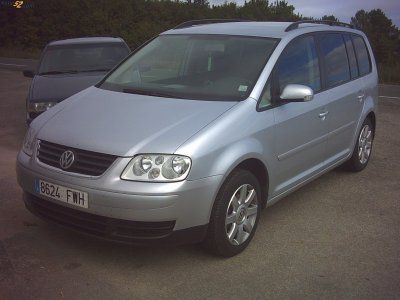 VOLKSWAGEN TOURAN 2.0 TDI - Lugo