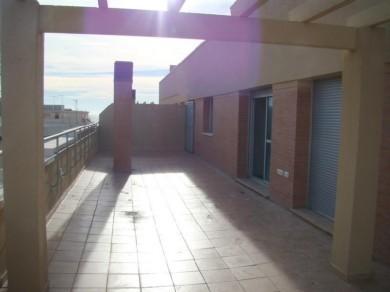 Apartamento con 2 dormitorios se vende en Estepona, Costa del Sol