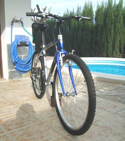 2 BICICLETAS DE ADULTO NUEVAS. SON IDEALES PARA REGALAR ESTAS NAVIDADES O EN REYES