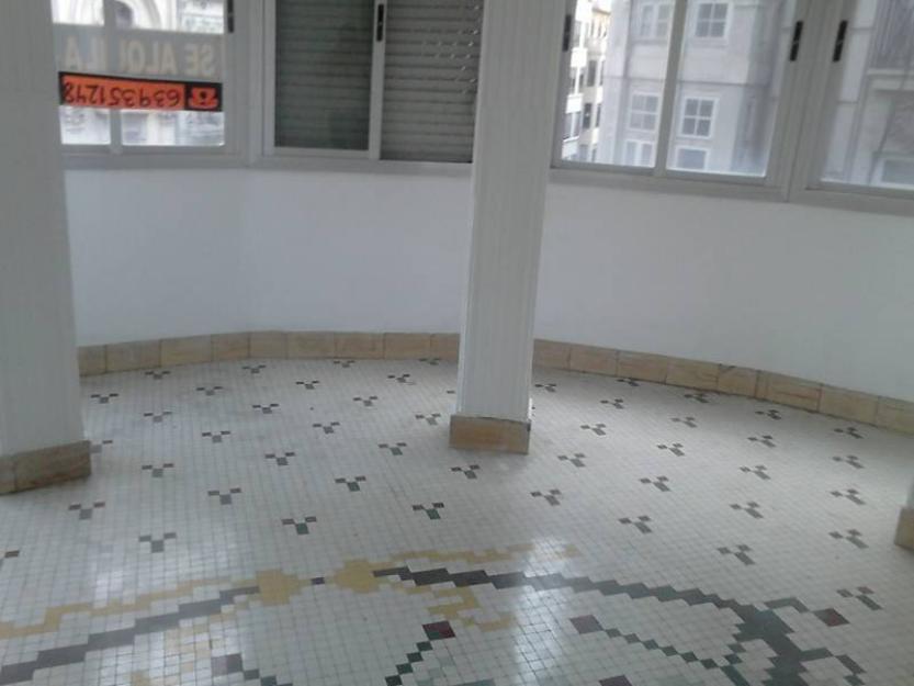 Alquilo piso o despacho 130m, junto plaza ayuntamiento