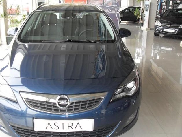 OPEL ASTRA  ST 1.4 T COSMO