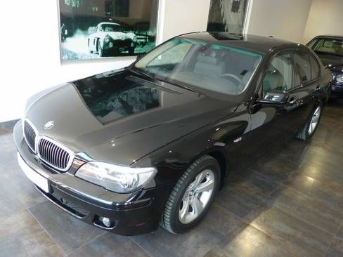 BMW Serie 7 750i 4p