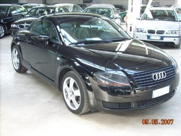 Comprar coche Audi TT '00 en A Coruña