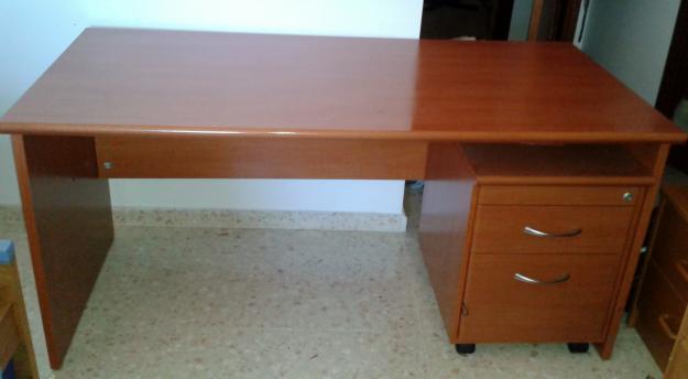 se vende mesa de escritorio u oficina