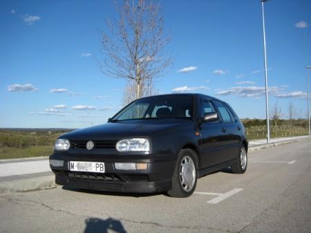 Volkswagen Golf GTI 20 en MADRID