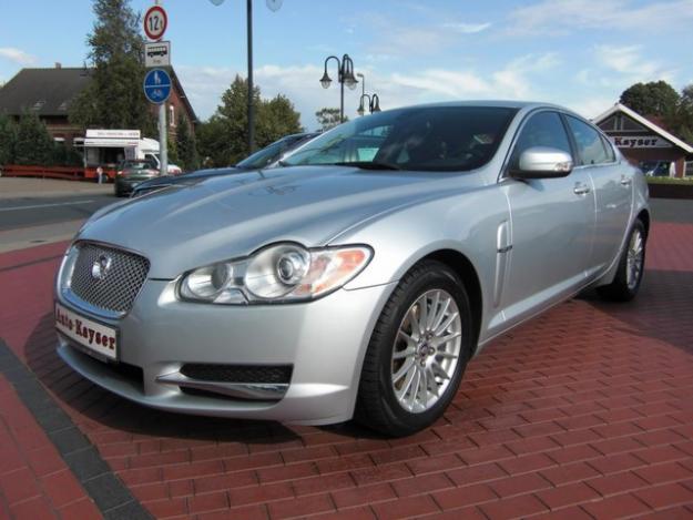 Jaguar XF 3,0 Luxury Automatik