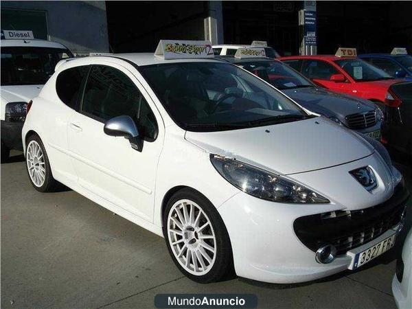 Peugeot 207 RC 1.6 THP 175