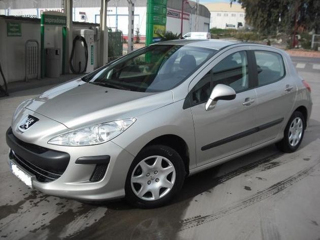 PEUGEOT 308 1.6 Premium THP