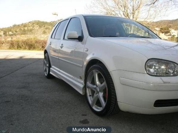 Volkswagen  Golf  1.9TDI HIGHLINE