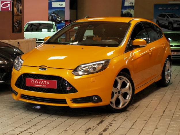 Ford Focus 2.0 EcoBoost 250 ST, 22.400€