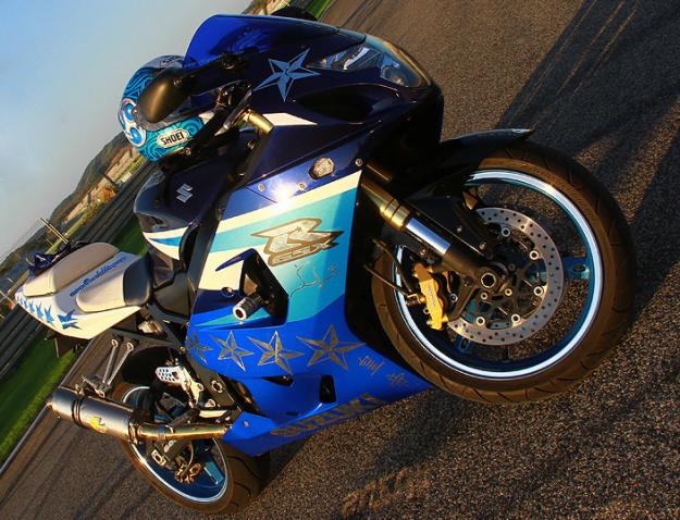 SUZUKI GSX-R