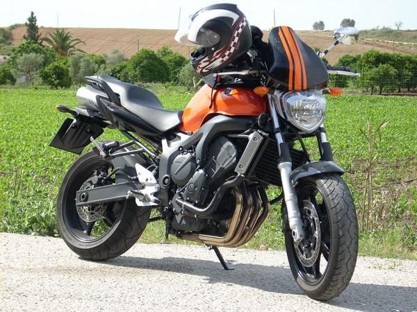 VENDO YAMAHA FZ6N. NARANJA/NEGRA