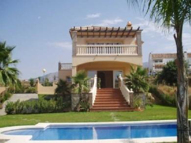 Chalet con 3 dormitorios se vende en Mijas Costa, Costa del Sol