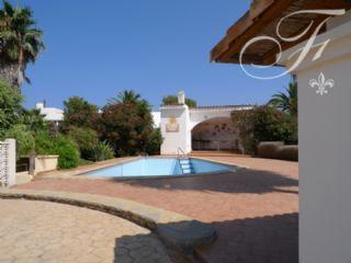 Chalet en venta en Port des Torrent, Ibiza (Balearic Islands)