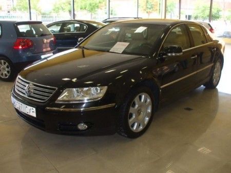 VOLKSWAGEN PHAETON 3.2 V6 EXECUTIVE 245CV - Salamanca