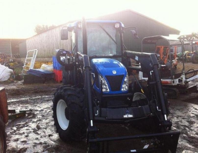 New Holland T4020