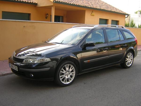 VENDO RENAULT LAGUNA GRANDTOUR 2.2 150CV DIESEL