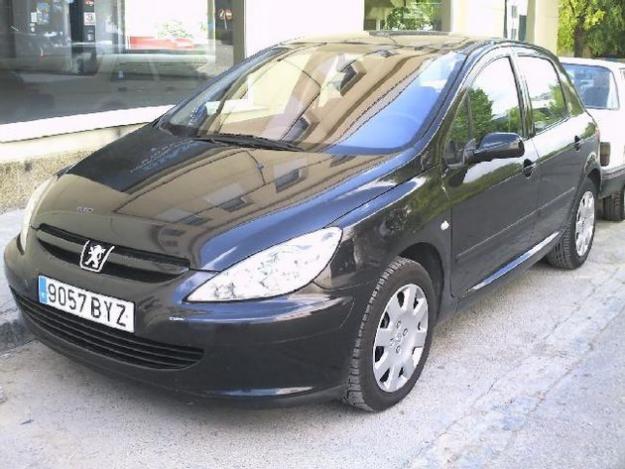 Venta de coche Peugeot 307 2.0HDI 110 XT '02 en Alcalá La Real