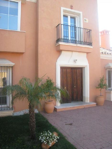 Villas a la venta en Rio Real Costa del Sol