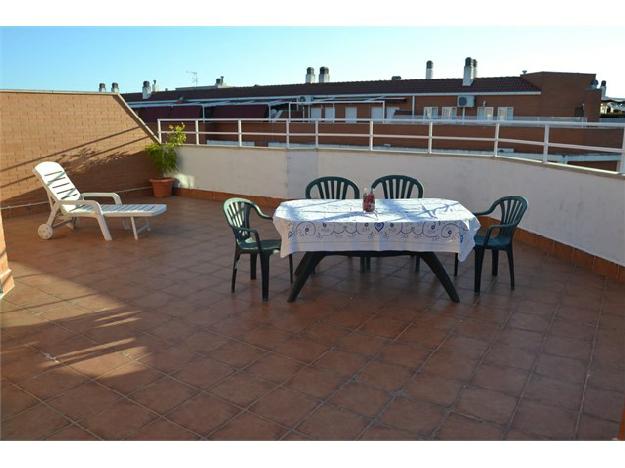 Duplex seminuevo con gran terraza.