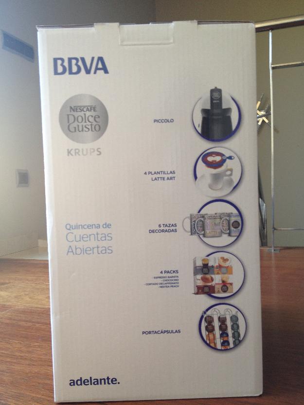 Pack por estrenar cafetera Dolce Gusto+accesorios