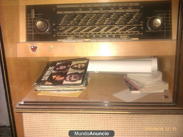 se vende radiotocadiscos