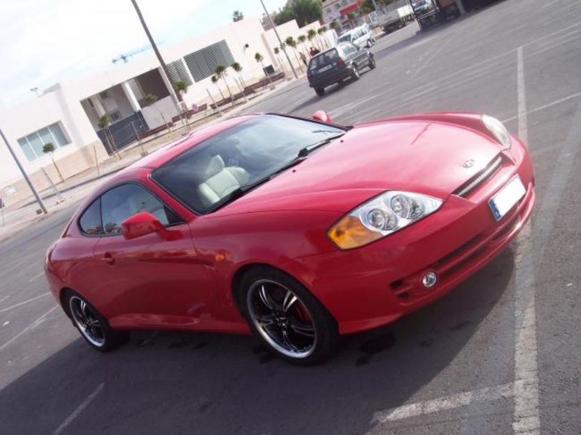 Hyundai coupe impecable