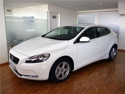 Volvo v40 d2 momentum drive