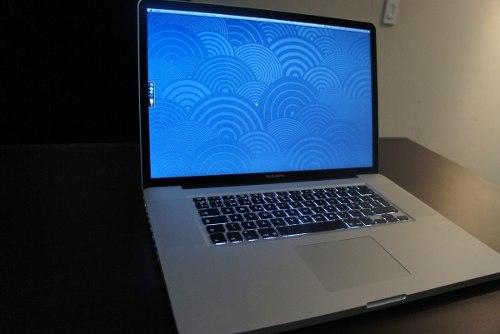 Macbook pro 17'' core i7 precio negociable