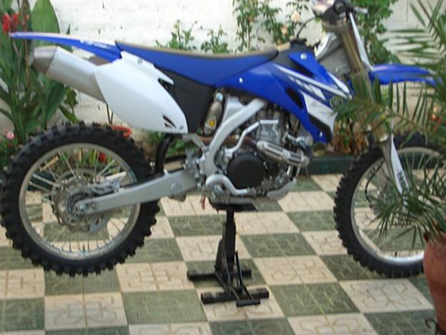 Vendo yamaha iz 450 de cross en sevilla