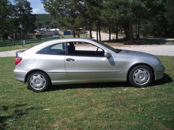 MERCEDES  C.220.CDI SPORTCOUPE año 2002