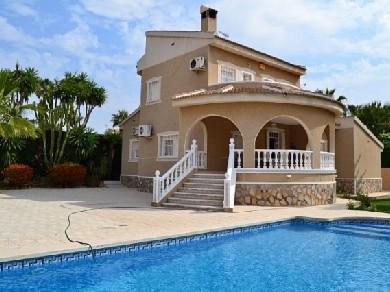 Chalet con 3 dormitorios se vende en Ciudad Quesada, Costa Blanca