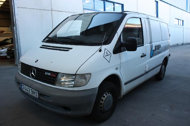 MERCEDES BENZ Vito 108 CDI, 3.500€