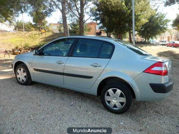 Renault Megane Sedán 1.5DCI L. Dyn.100