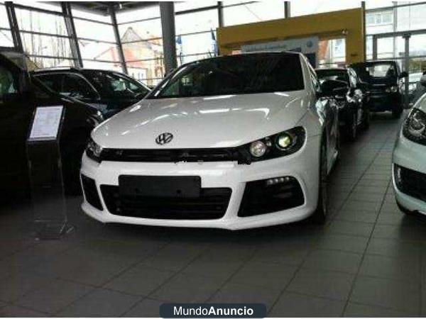 Volkswagen Scirocco R-265CV-TECHO- LLANTA 19-NAVI