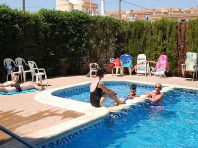 Apartamento con 2 dormitorios se vende en Playa Flamenca, Costa Blanca