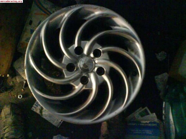 Se venden o se cambian llantas 5x110 Opel